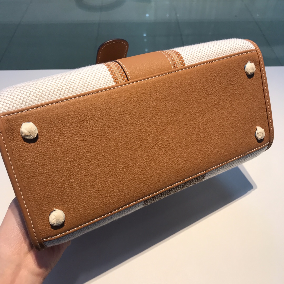 델보 브리앙 PM 토트백 미듐